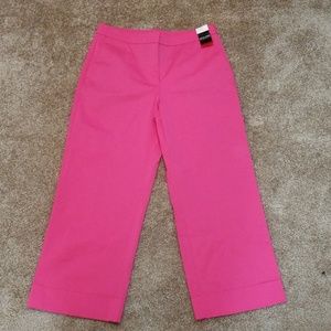 NWT NY & CO Flamingo Pink Culotte Cuffed Capris